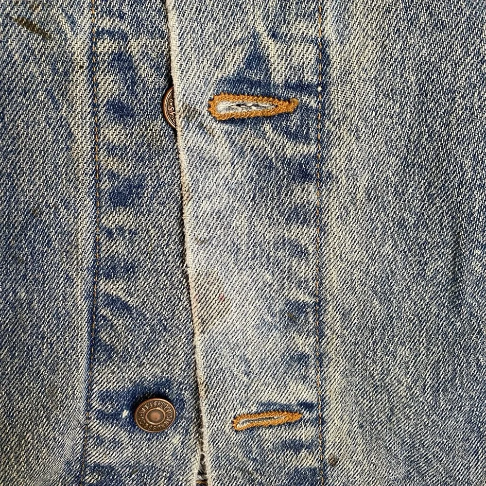 Vintage Levis Jean Trucker Jacket Men XL Made in USA 70508-7112 Y2K Blue Denim